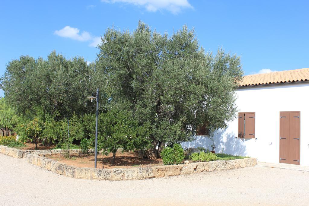 Patù Azienda Agrituristica Masseria La Verna מראה חיצוני תמונה